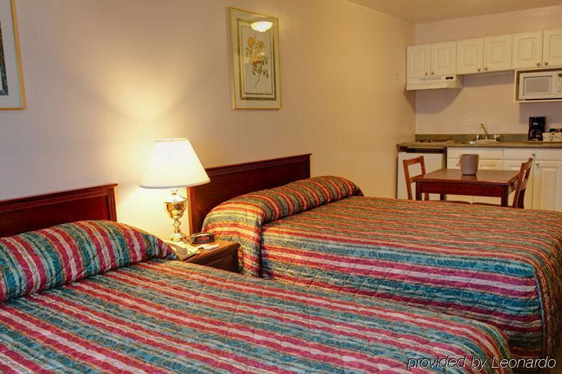 Sandman Inn Cache Creek Exterior photo