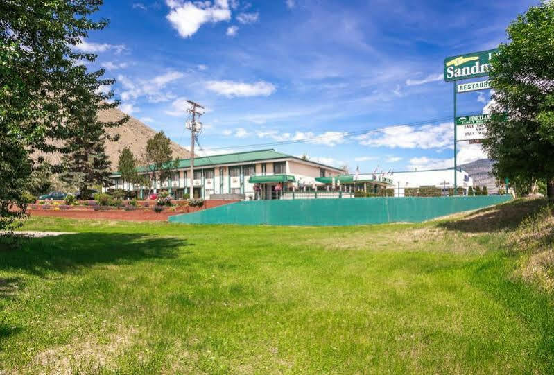 Sandman Inn Cache Creek Exterior photo