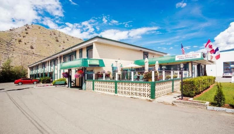 Sandman Inn Cache Creek Exterior photo